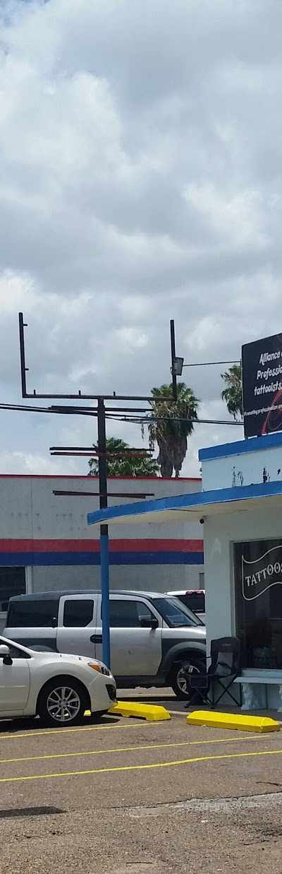 LADY INK EMPIRE TATTOO & PIERCING STUDIO in McAllen, TX