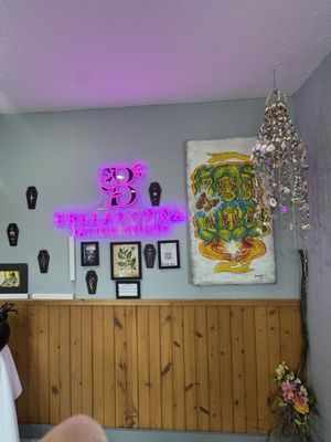 Belladonna Tattoo Parlor in Bellevue, NE