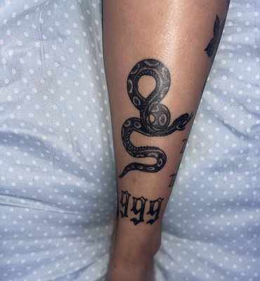 Atomic Tattoos in Brandon, FL