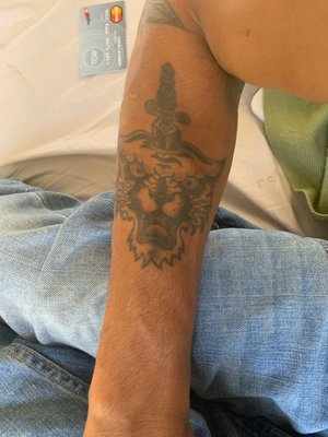 Born 2 Rise Tattoos in Hamilton, OH