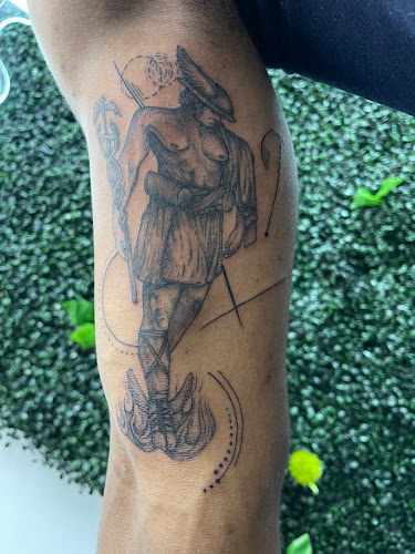 Inkbysyd Tattoo & Piercing in Hialeah, FL