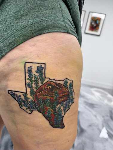 La Gallery TCTX in Lewisville, TX