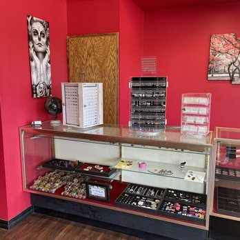 Good Times Tattoo and Body Piercing in Midwest City, OK
