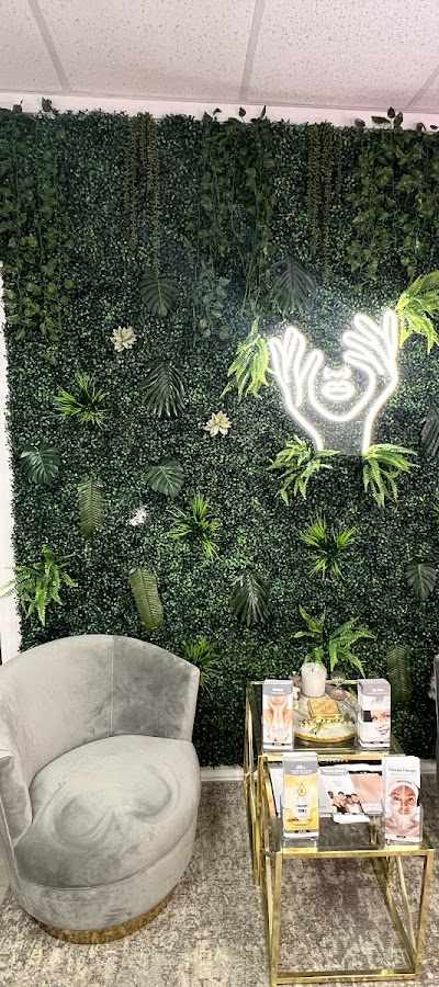 Brooklyn's Beauty Bar in Austin, TX