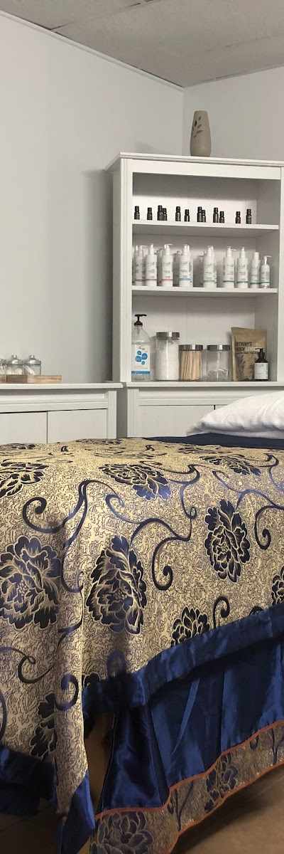 Luna Waxing Spa in Charleston, SC