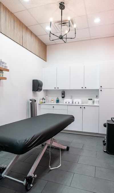 Hello Sugar | West Loop - Brazilian Wax & Sugar Salon in Chicago, IL