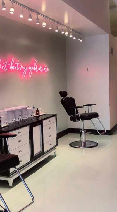 Sugar Pop Salon in Chicago, IL