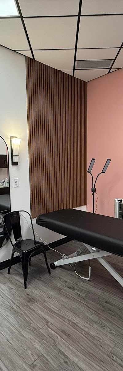 Hello Sugar | Grandview Heights - Brazilian Wax & Sugar Salon in Columbus, OH