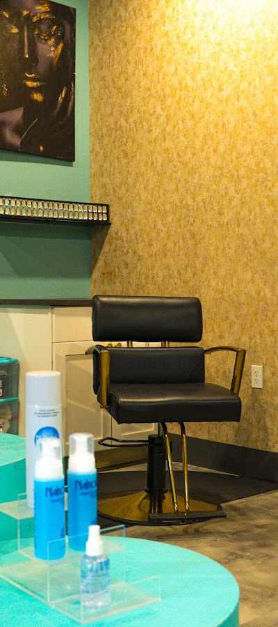 Glamour Girlz Beauty Salon And Spa in Columbus, OH