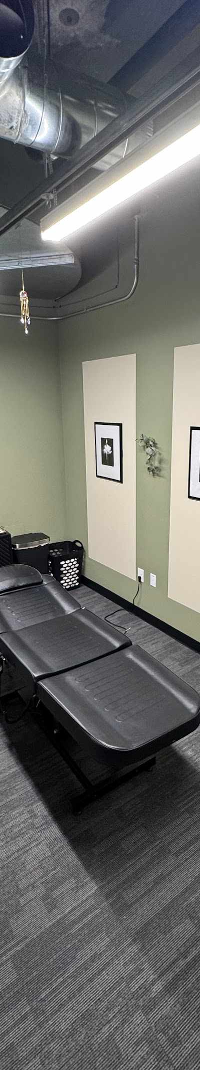 Lotus Luxe Wax Bar in Des Moines, IA