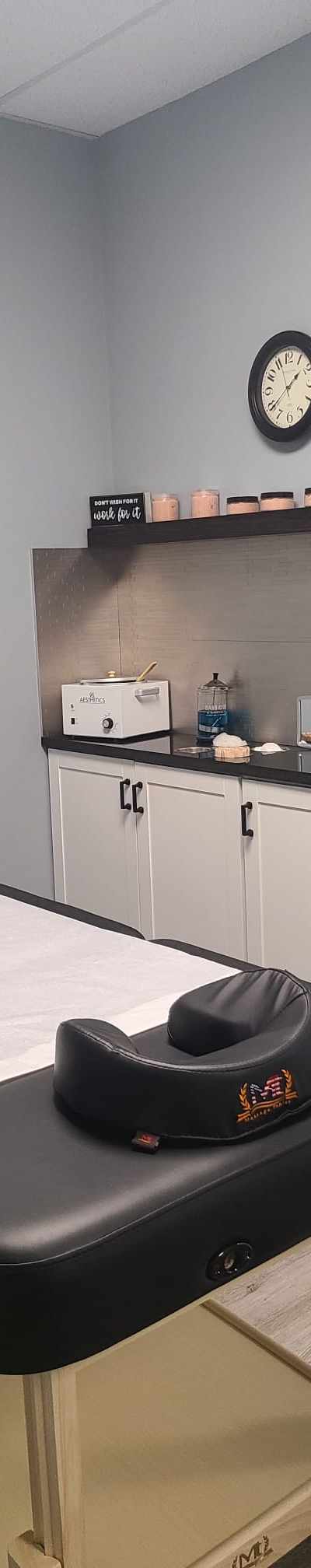 K & M Waxing and Laser Center - Jacksonville in Jacksonville, FL