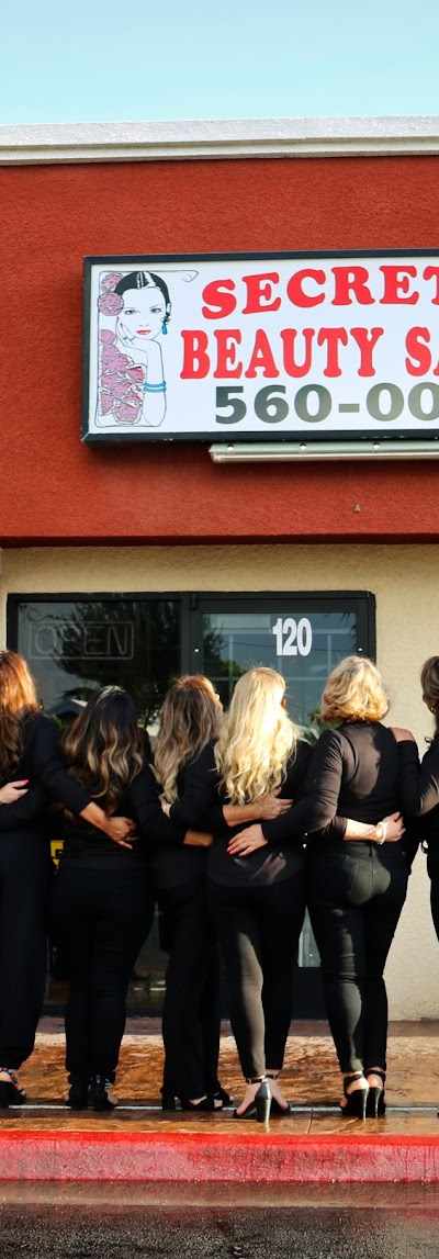 Secretos Beauty Salon in Las Vegas, NV