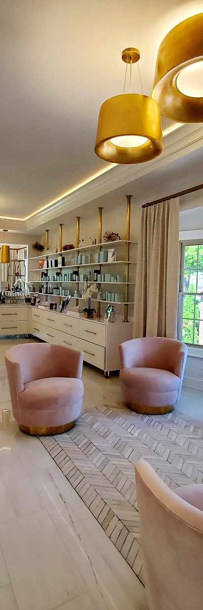 SKYN Lounge Boutique Spa in Louisville, KY