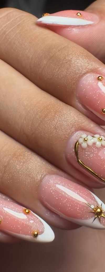 MODA NAILS & THREADING in McAllen, TX