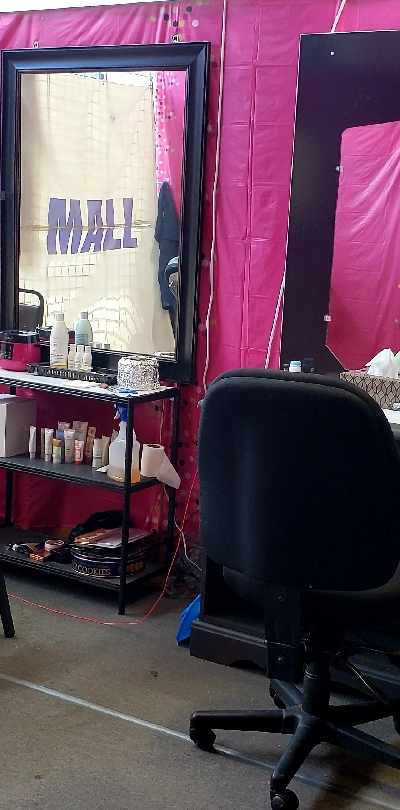 Nadia Brow Works in Milwaukee, WI