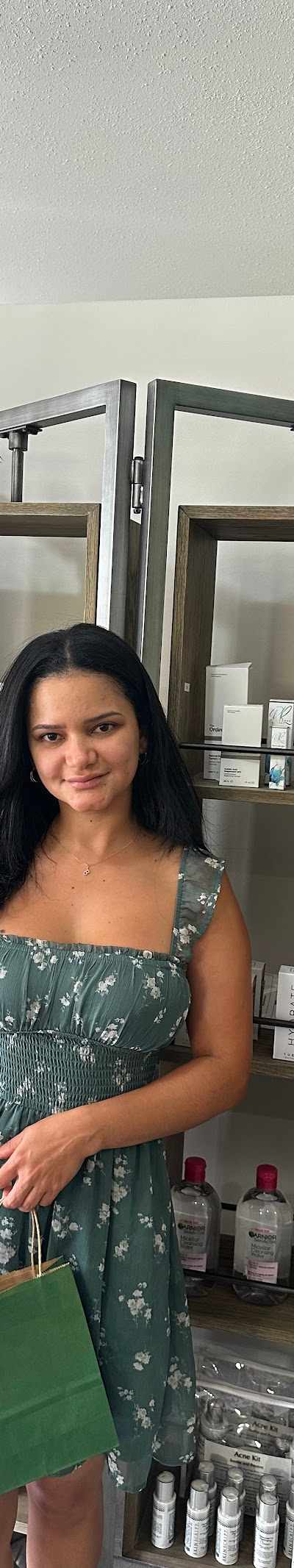 Vivas Body Waxing [PLUS] in Milwaukee, WI