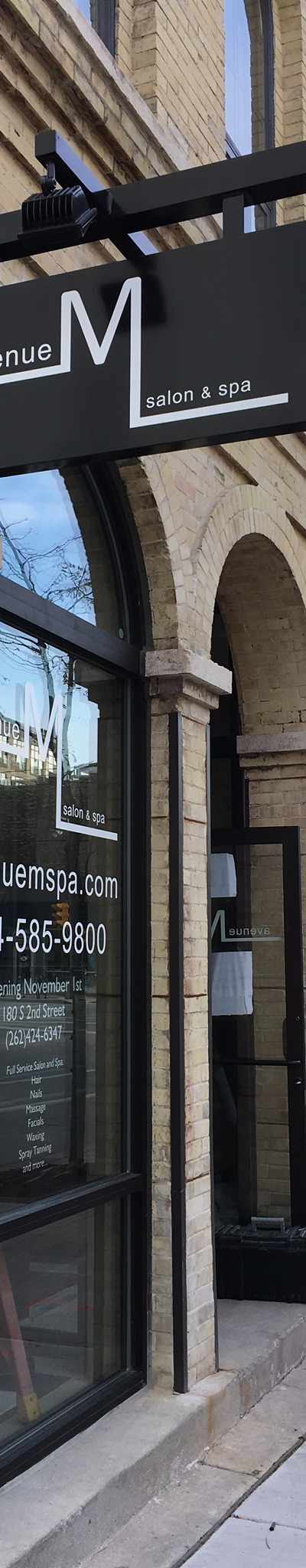 Avenue M Salon & Spa in Milwaukee, WI