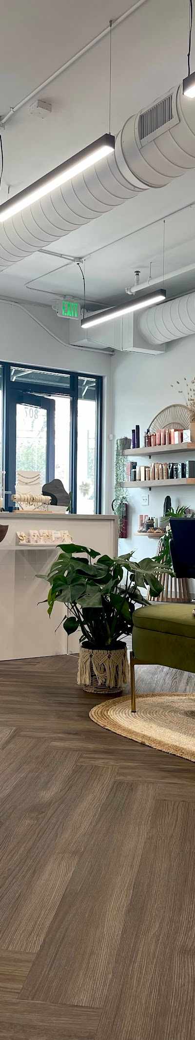 Roc and Roe Salon in Nashville, TN