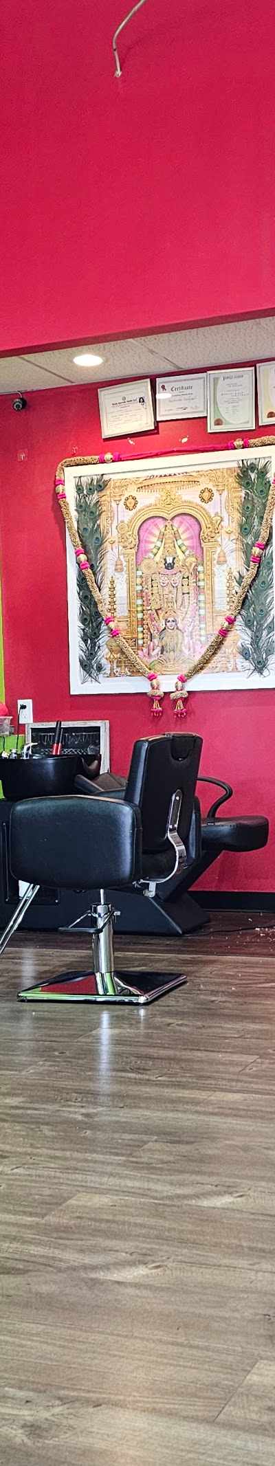 Santhis Brows & Ayurvedic Spa in Omaha, NE
