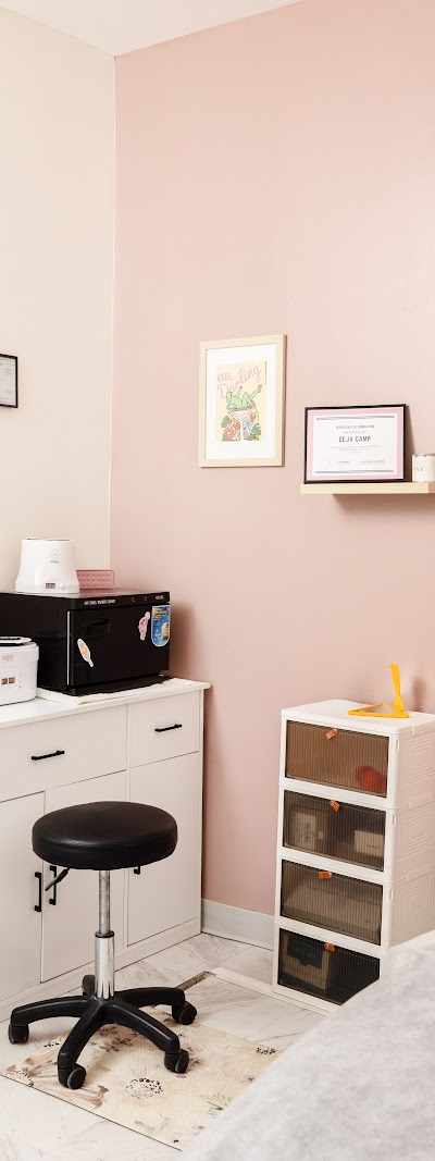 Serene Sugaring in Philadelphia, PA