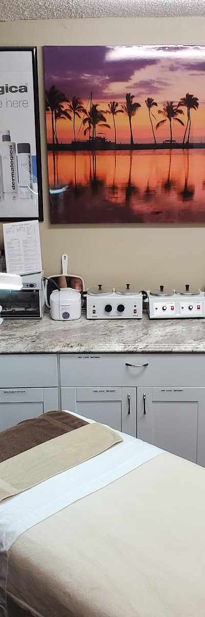 Massage & Waxing Day SPA in Sacramento, CA