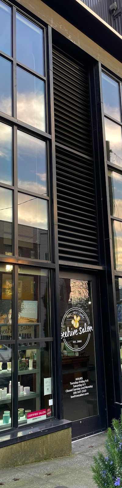 Beehive Salon in Seattle, WA