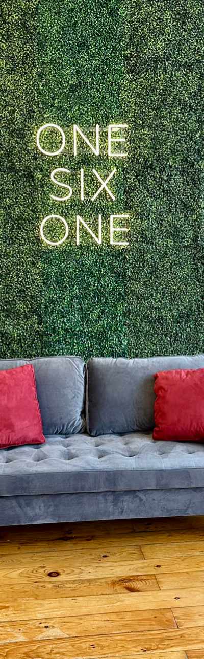 Salon One Six One in St. Louis, MO