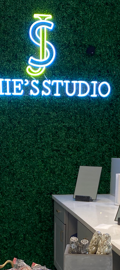 Jamie's Studio in St. Louis, MO