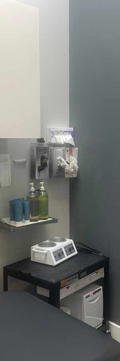 Brazils Waxing Center in Tampa, FL
