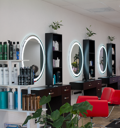 Mooi Salon and Spa in Tampa, FL