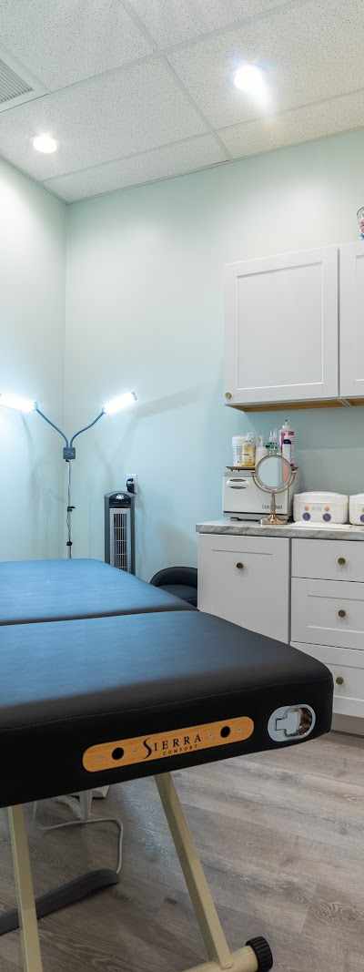Hello Sugar | Williams Center Brazilian Wax & Sugar Salon in Tucson, AZ